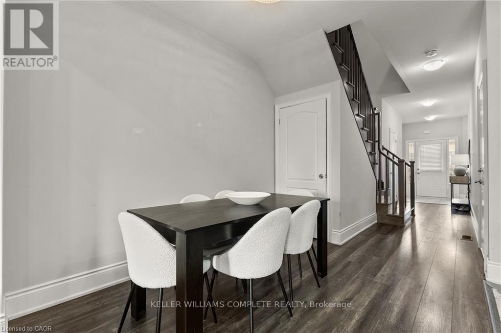 51 Sunset Way, Thorold, Ontario  L2V 0C7 - Photo 13 - X12972344