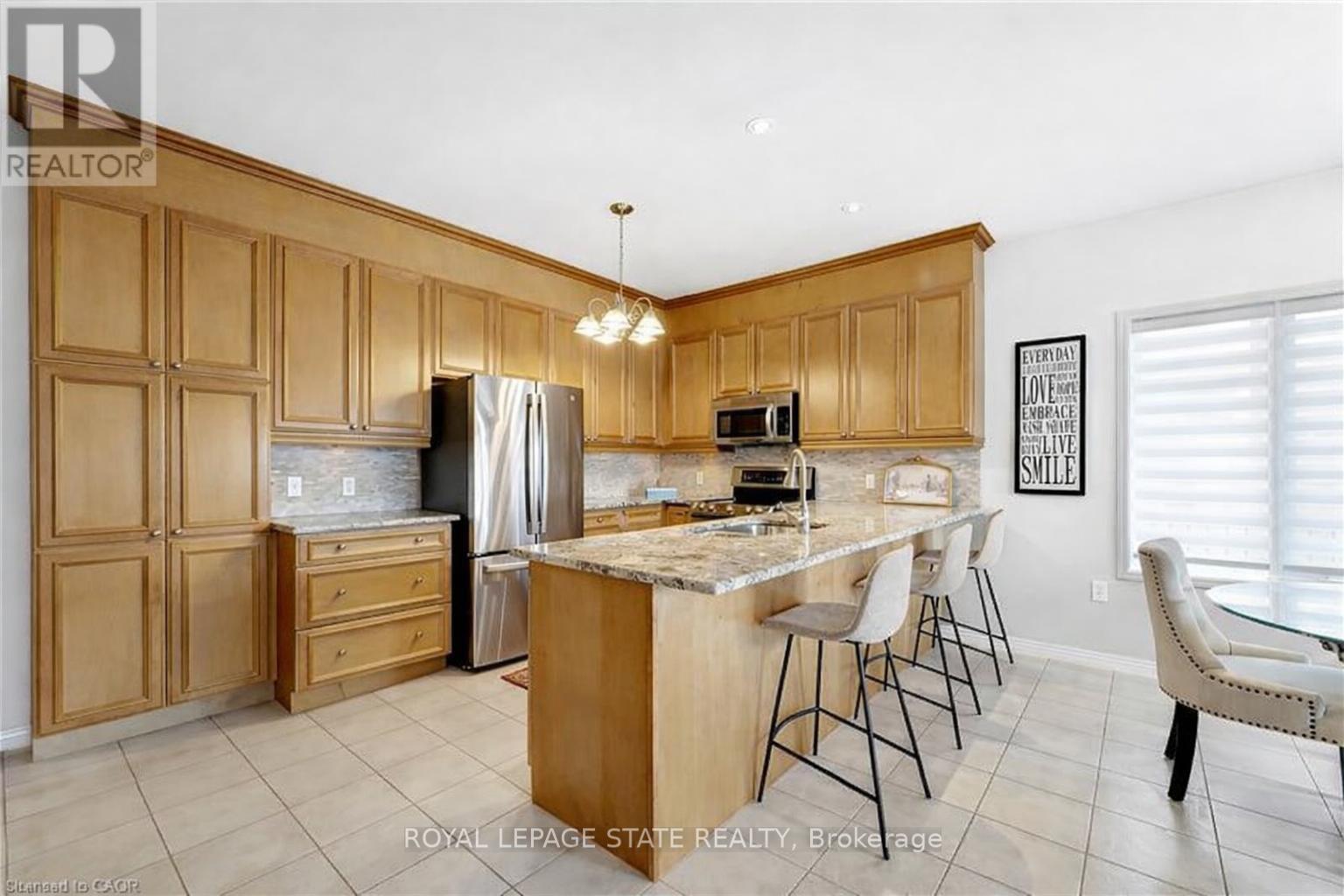 188 Blue Mountain Drive, Hamilton, Ontario  L0R 1P0 - Photo 18 - X12972352