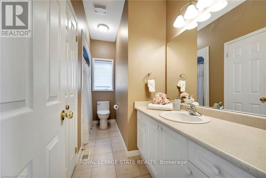 188 Blue Mountain Drive, Hamilton, Ontario  L0R 1P0 - Photo 24 - X12972352