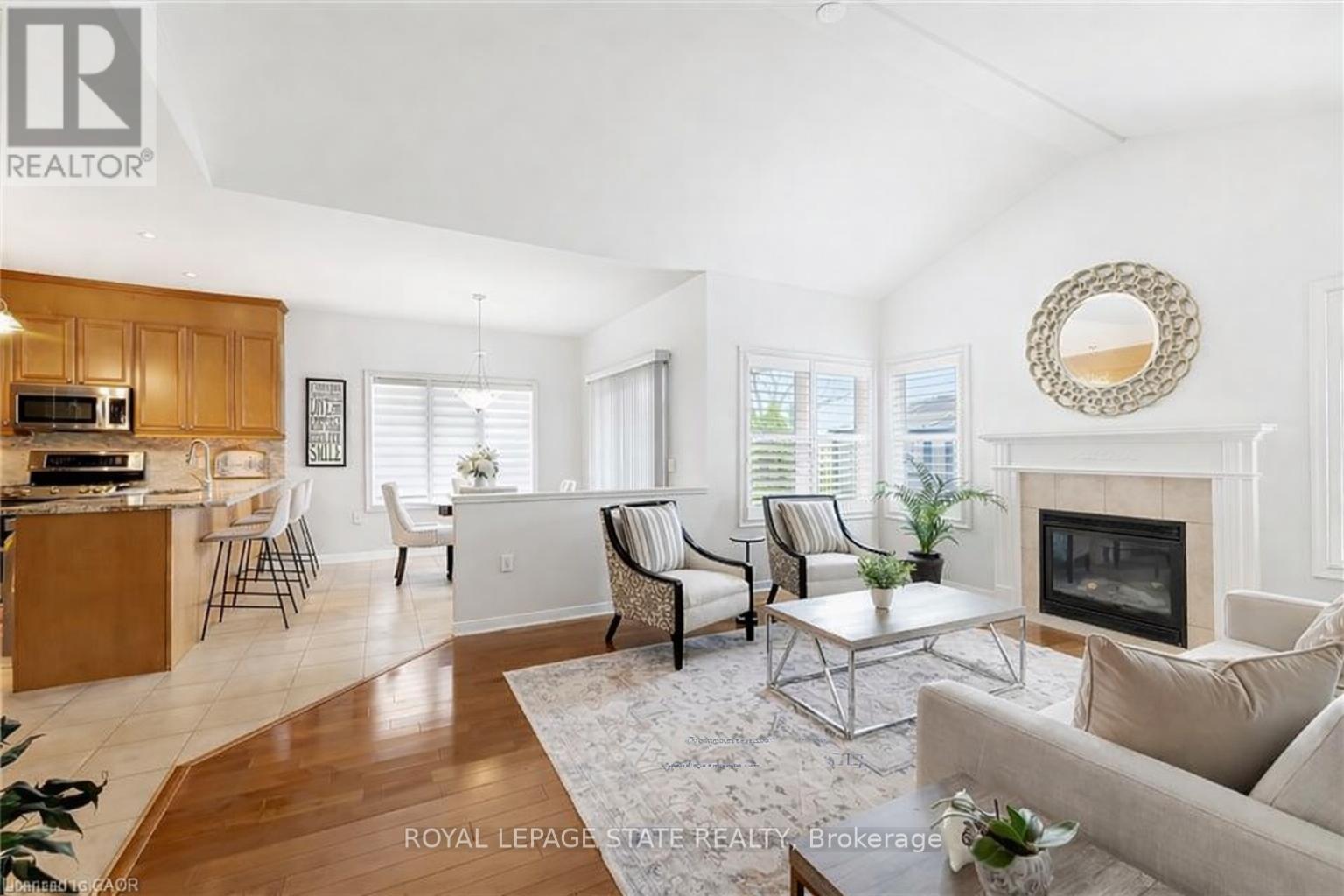 188 Blue Mountain Drive, Hamilton, Ontario  L0R 1P0 - Photo 7 - X12972352