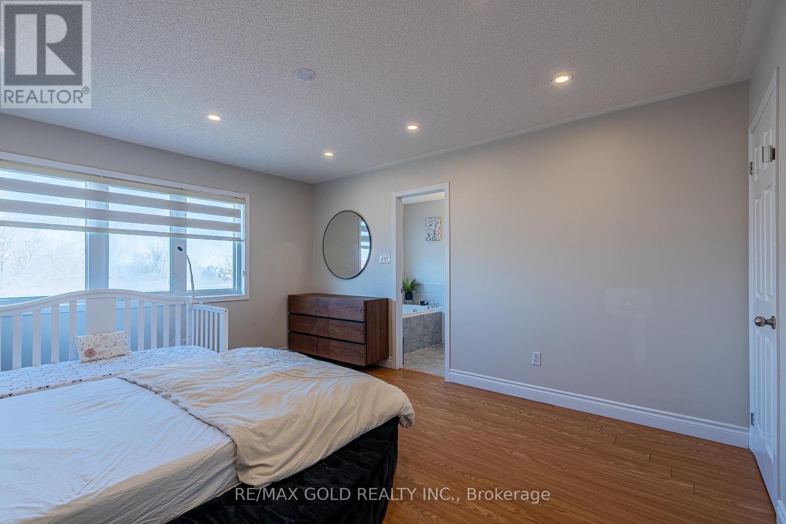 113 Rockgarden Trail, Brampton, Ontario  L6R 3N2 - Photo 17 - W12968656