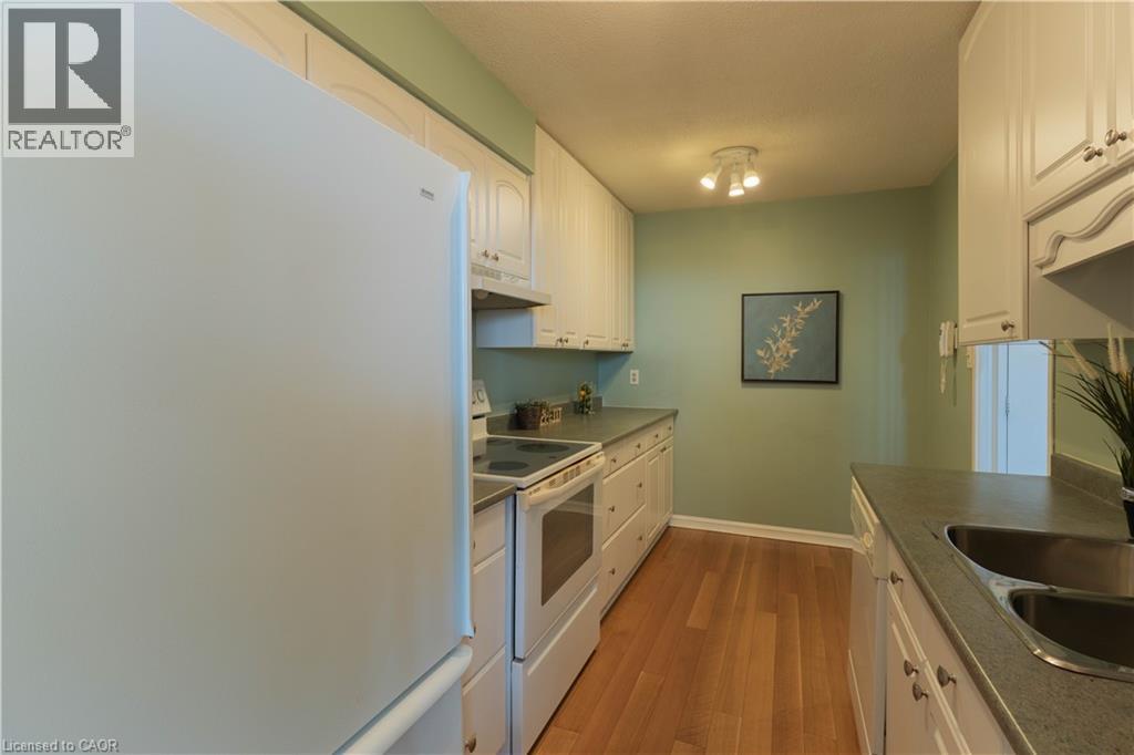 225 Harvard Place Unit# 1408, Waterloo, Ontario  N2J 4H4 - Photo 14 - 40814645