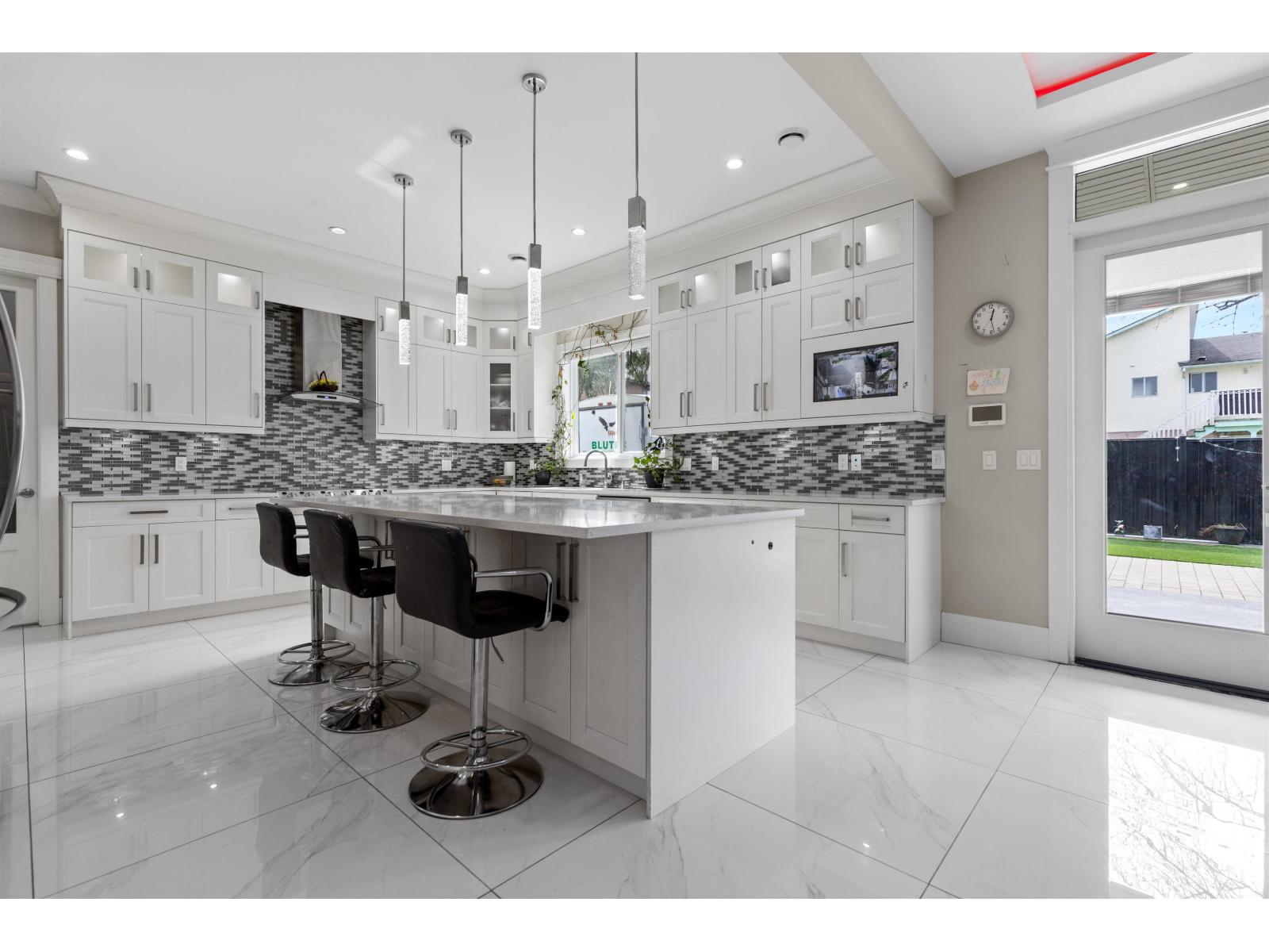 12768 97a Avenue, Surrey, British Columbia  V3V 2H5 - Photo 13 - R3108625