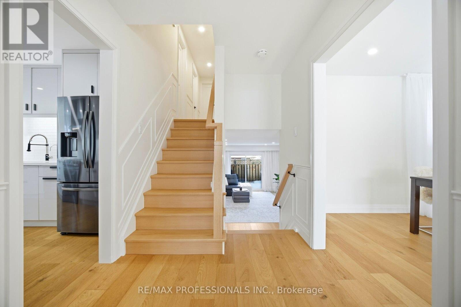 50 Trotters Lane, Brampton, Ontario  L6Y 1B6 - Photo 16 - W12972026