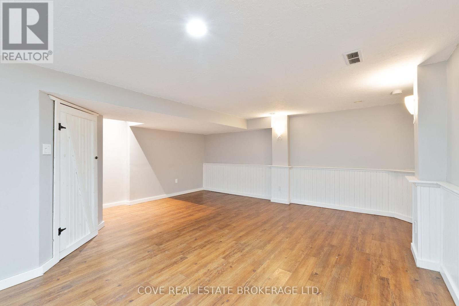 892 Notre Dame Drive, London South, Ontario N6J 3C4 - Photo 23 - X12972498