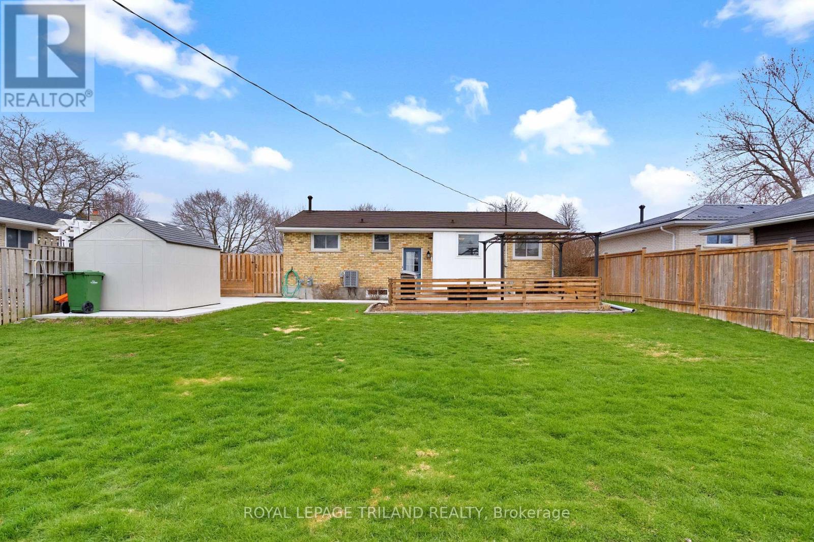 19 Sparta Street, St. Thomas, Ontario  N5R 5H1 - Photo 47 - X12972708