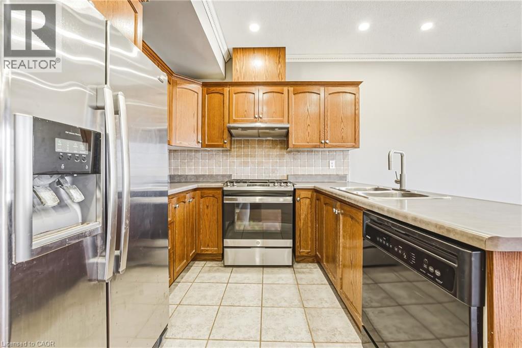 2 Harbour Drive Unit# 14, Hamilton, Ontario L8E 6B1 - Photo 11 - 40818808