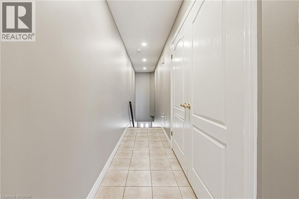 2 Harbour Drive Unit# 14, Hamilton, Ontario L8E 6B1 - Photo 23 - 40818808