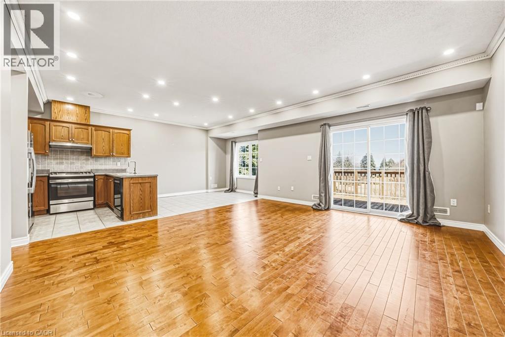 2 Harbour Drive Unit# 14, Hamilton, Ontario L8E 6B1 - Photo 6 - 40818808