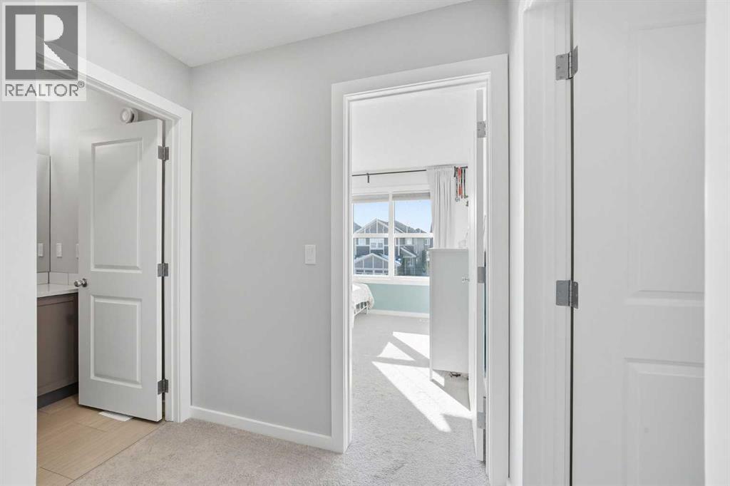 320 Sundown View, Cochrane, Alberta  T4C 2R2 - Photo 32 - A2292177