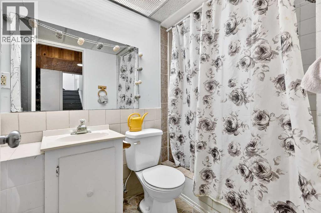 236 Mckerrell Way Se, Calgary, Alberta  T2Z 1N8 - Photo 38 - A2297065