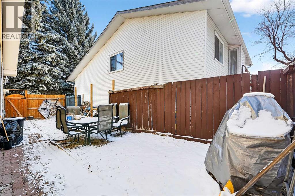 236 Mckerrell Way Se, Calgary, Alberta  T2Z 1N8 - Photo 42 - A2297065