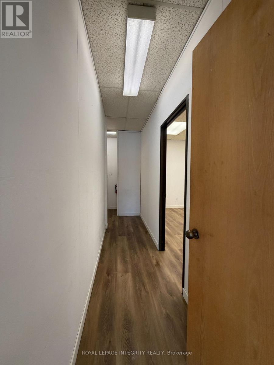 4 - 75 Elgin Street W, Arnprior, Ontario  K7S 3T9 - Photo 5 - X12972378