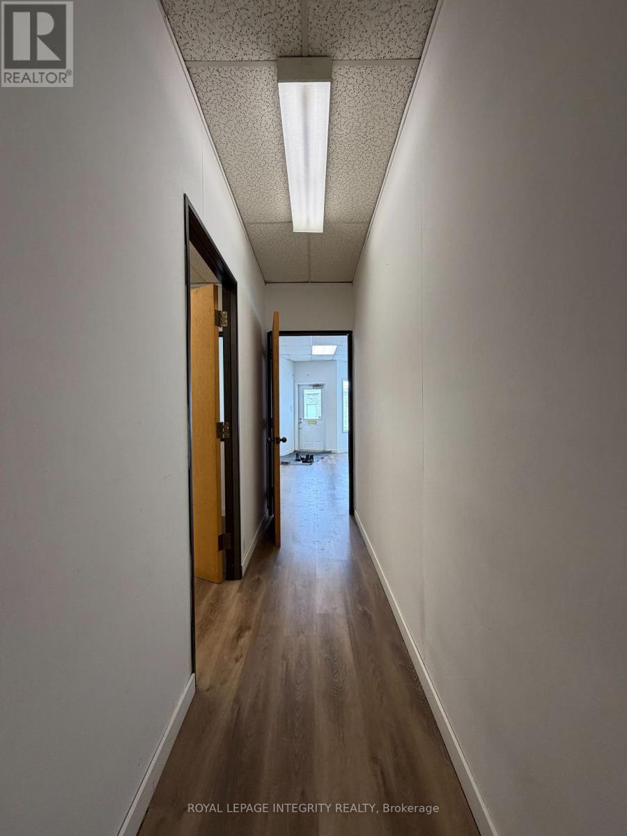 4 - 75 Elgin Street W, Arnprior, Ontario  K7S 3T9 - Photo 8 - X12972378