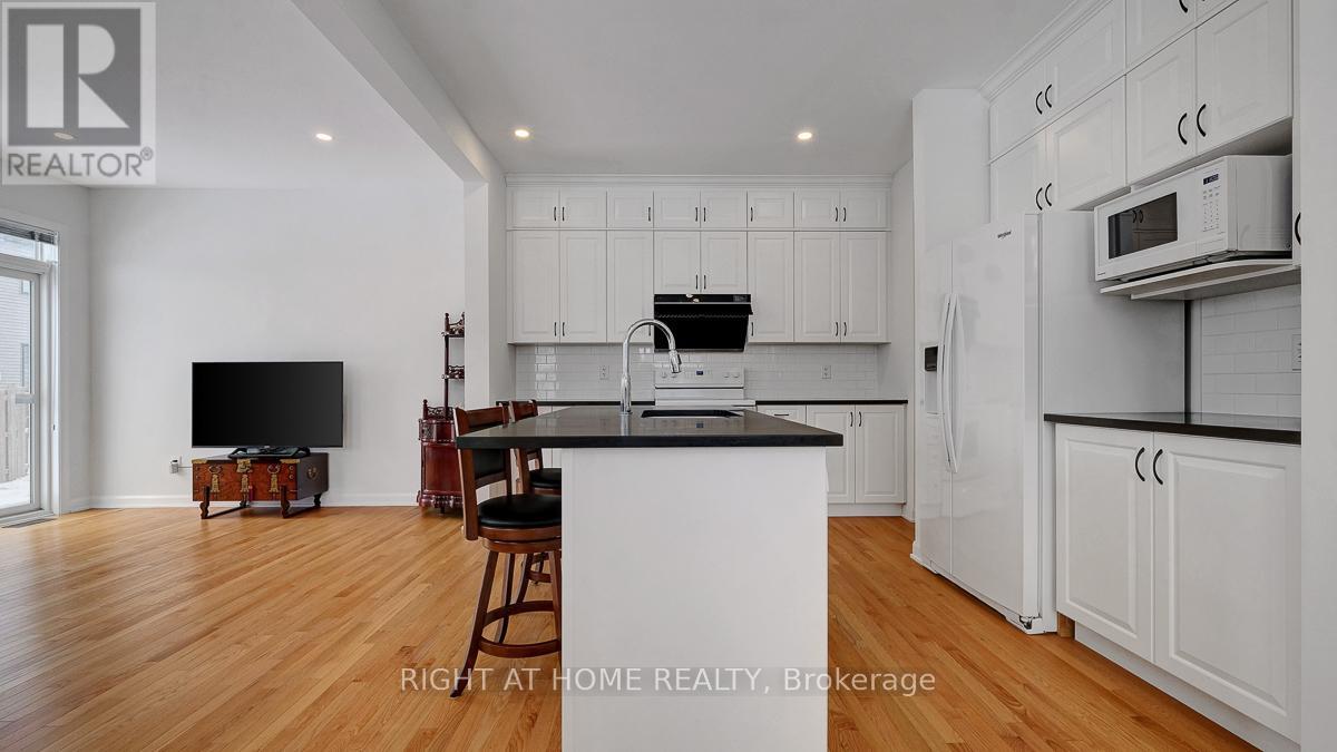 22 Dalkey Way, Ottawa, Ontario  K2J 6V5 - Photo 12 - X12972474