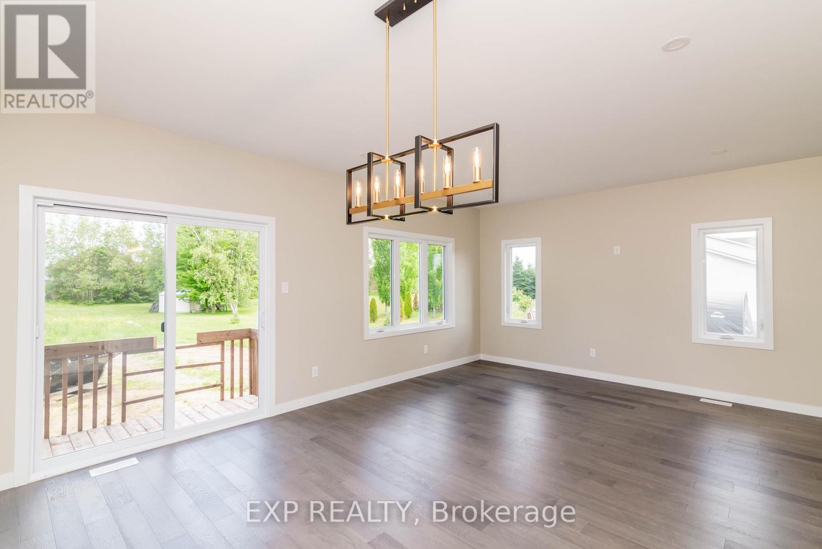 140 Elizabeth Crescent, North Dundas, Ontario  K0A 2M0 - Photo 5 - X12972606