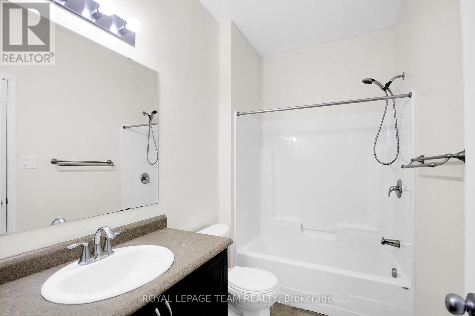 41 - 204 Shanly Private, Ottawa, Ontario  K2J 5X6 - Photo 29 - X12972664