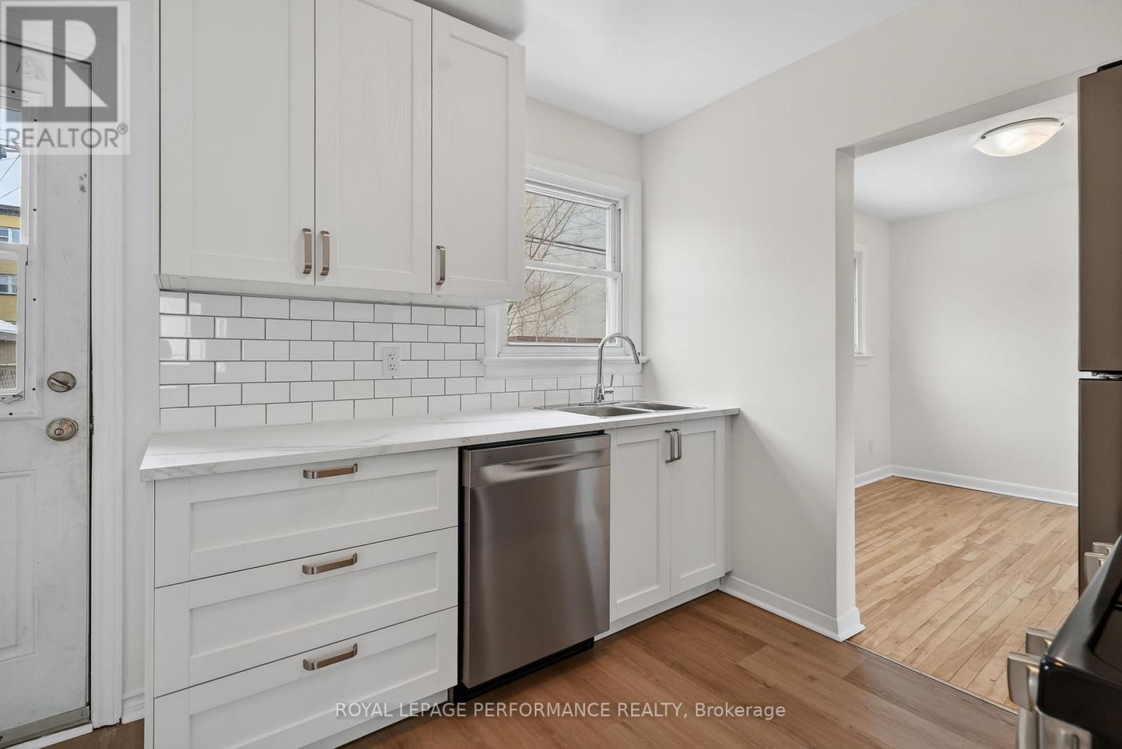 630 Borthwick Avenue, Ottawa, Ontario  K1K 2L9 - Photo 12 - X12972714