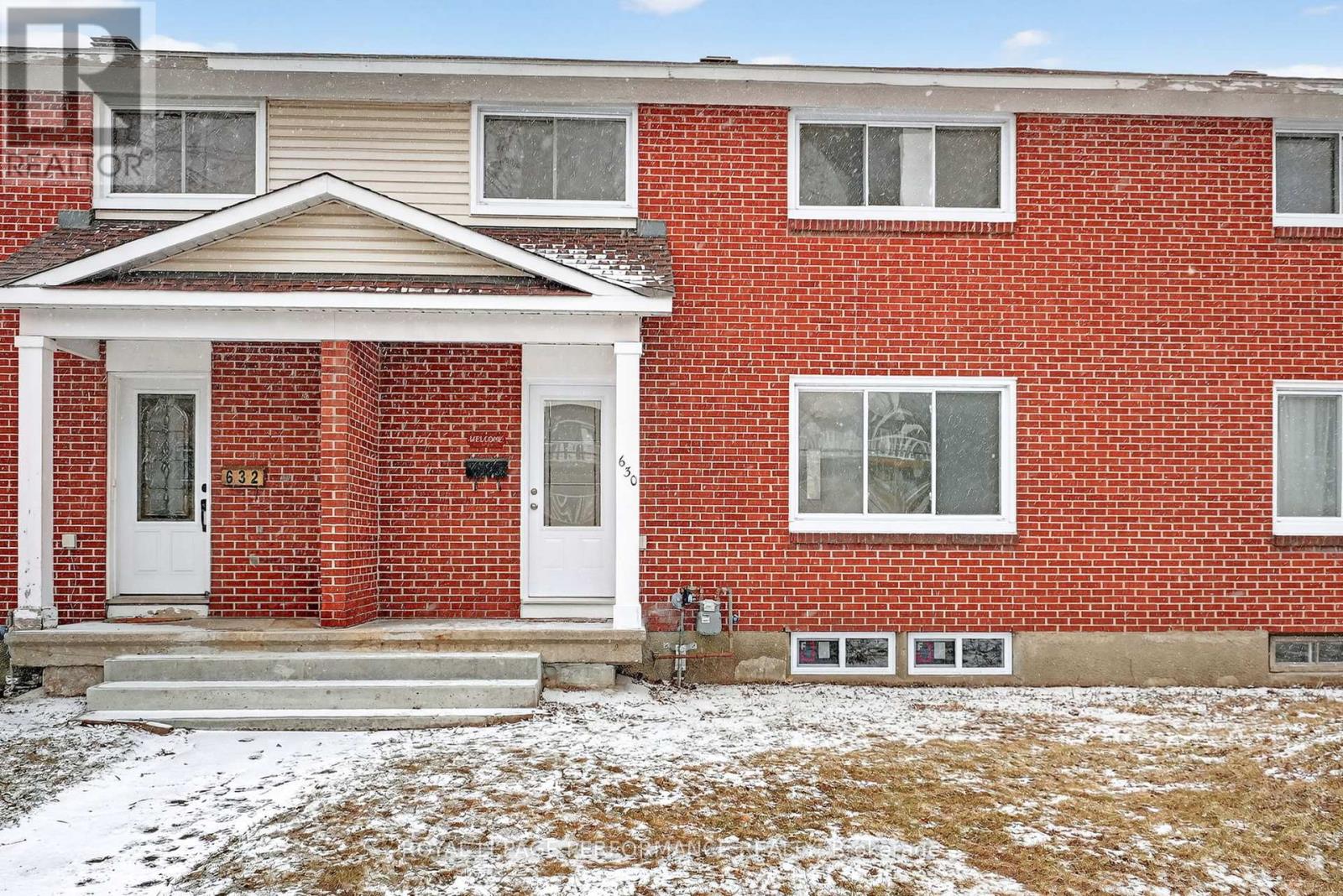 630 Borthwick Avenue, Ottawa, Ontario  K1K 2L9 - Photo 3 - X12972714
