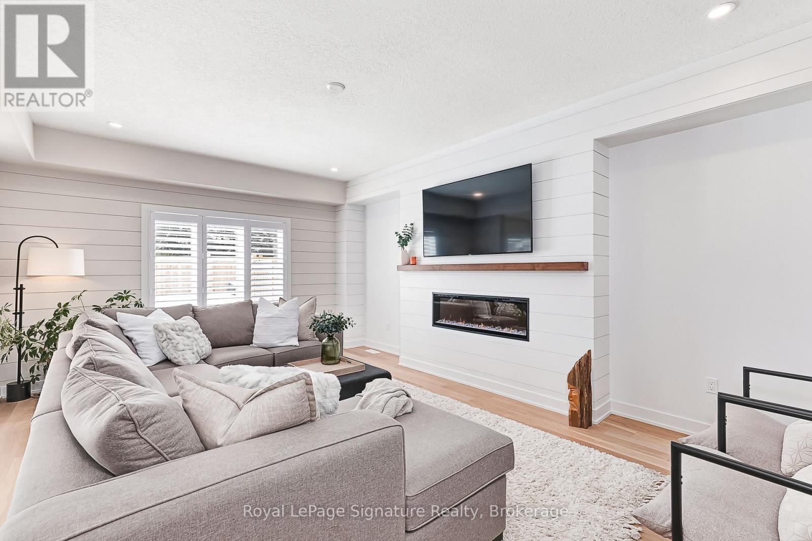 73 Shipley Avenue, Collingwood, Ontario  L9Y 5M7 - Photo 5 - S12972382