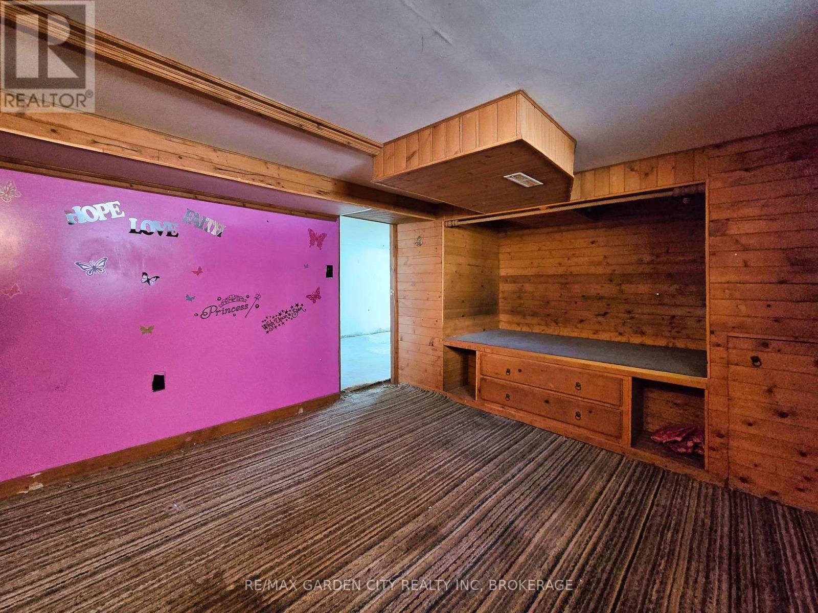 37 Kernahan Street, St. Catharines, Ontario  L2R 4T1 - Photo 28 - X12972468