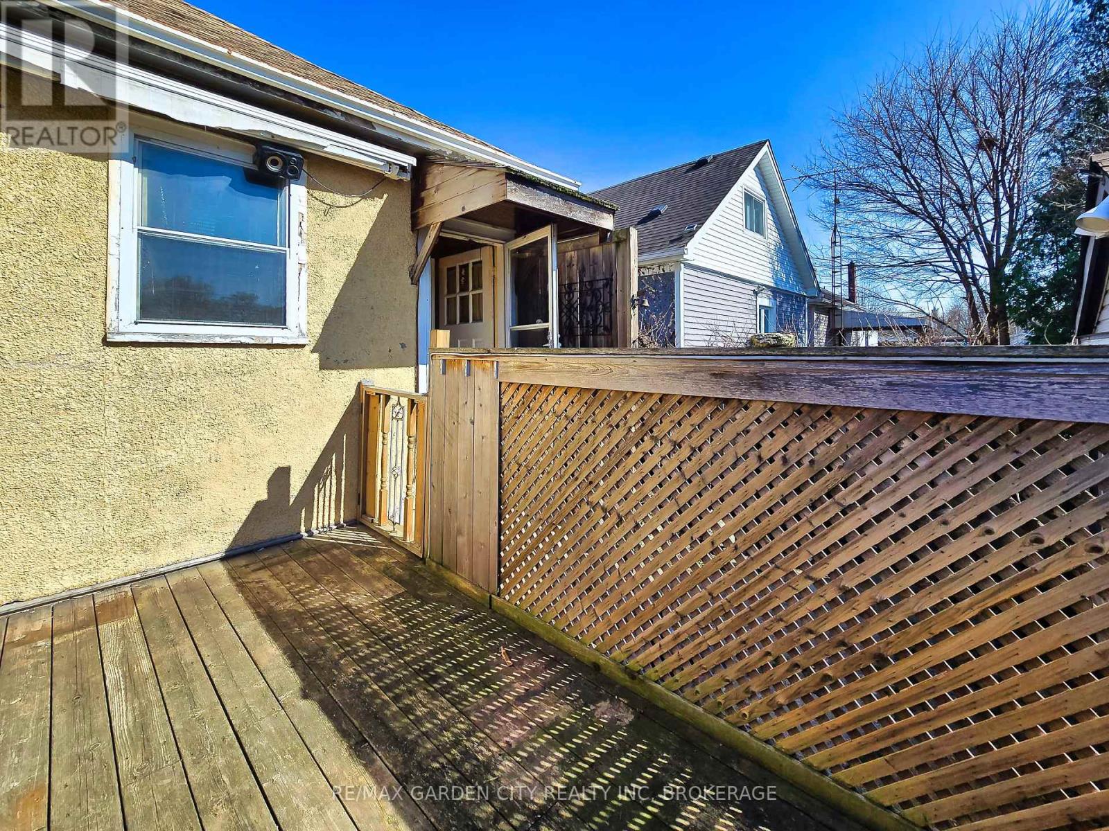 37 Kernahan Street, St. Catharines, Ontario  L2R 4T1 - Photo 38 - X12972468
