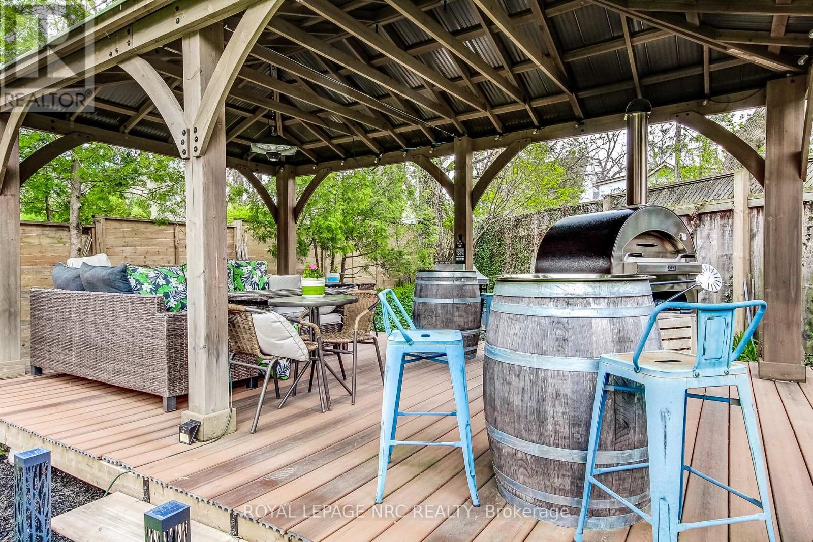 330 Gate Street, Niagara-On-The-Lake, Ontario  L0S 1J0 - Photo 35 - X12972490