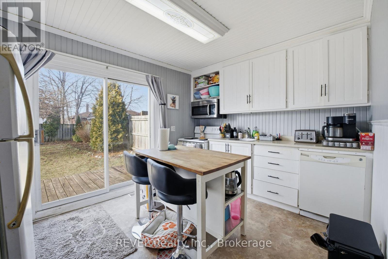 61 Patricia Street, Thorold, Ontario  L2V 3V9 - Photo 16 - X12972608