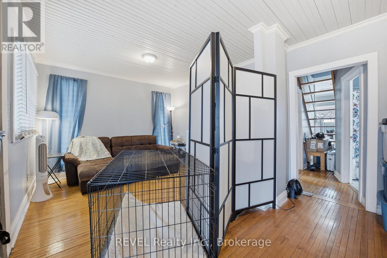 61 Patricia Street, Thorold, Ontario  L2V 3V9 - Photo 6 - X12972608