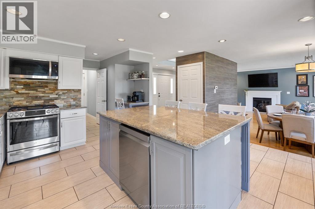 237 East Puce Rd., Lakeshore, Ontario N8L 0C5 - Photo 10 - 26007511