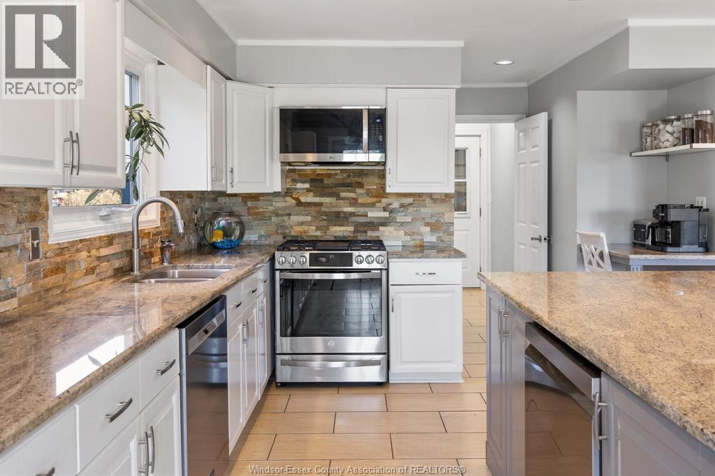 237 East Puce Rd., Lakeshore, Ontario N8L 0C5 - Photo 13 - 26007511