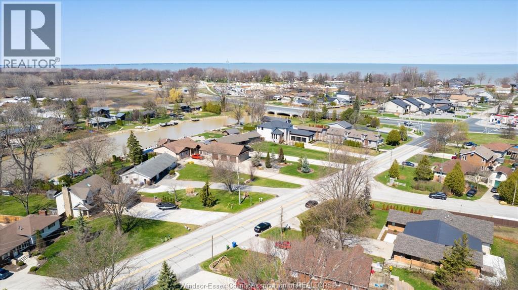 237 East Puce Rd., Lakeshore, Ontario N8L 0C5 - Photo 33 - 26007511