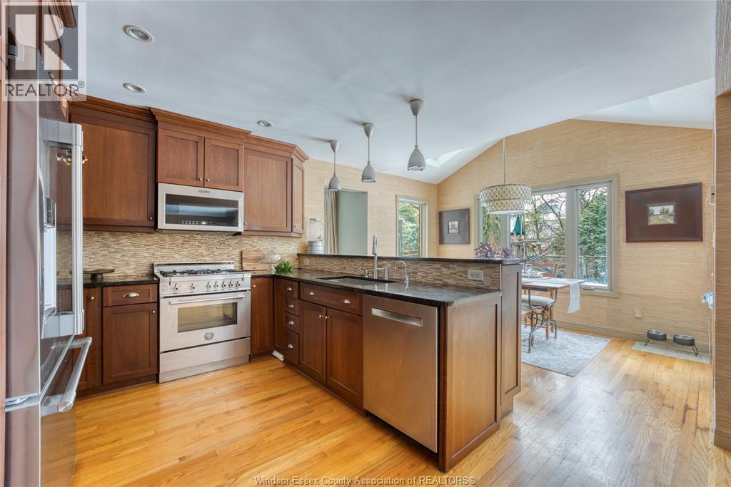 323 Majestic Drive, Lakeshore, Ontario  N8N 4K9 - Photo 12 - 26007510