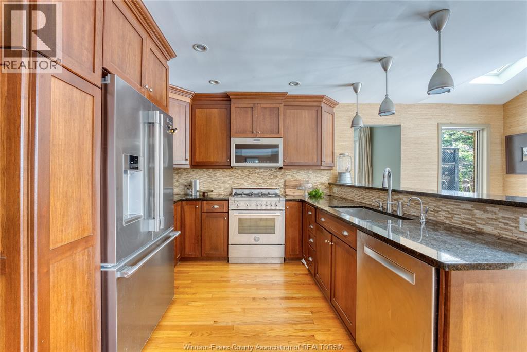 323 Majestic Drive, Lakeshore, Ontario  N8N 4K9 - Photo 16 - 26007510