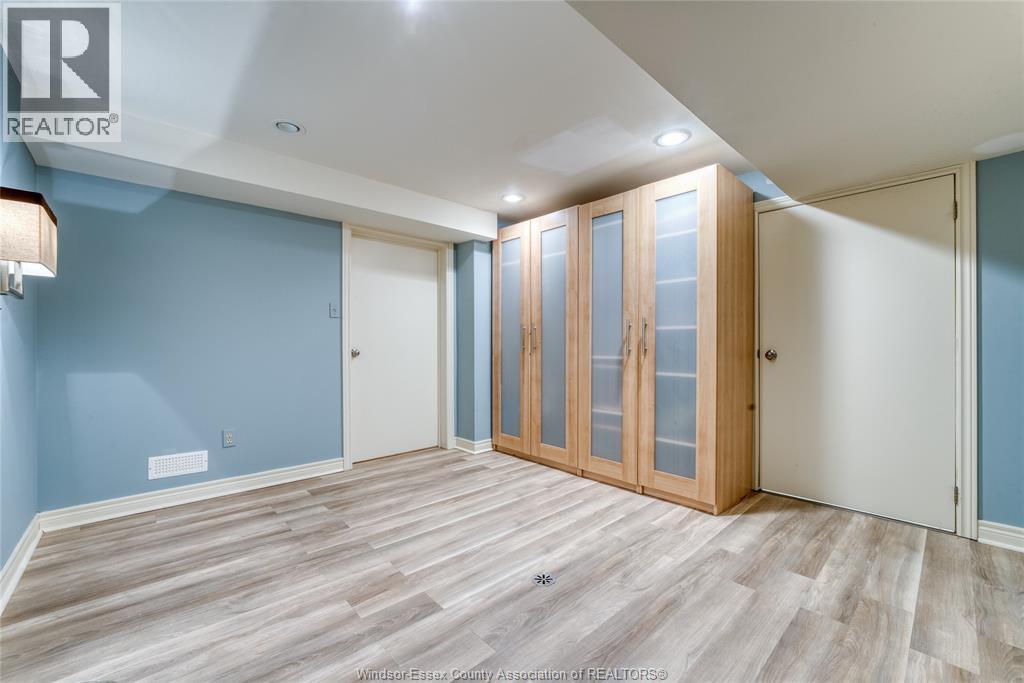 323 Majestic Drive, Lakeshore, Ontario  N8N 4K9 - Photo 40 - 26007510