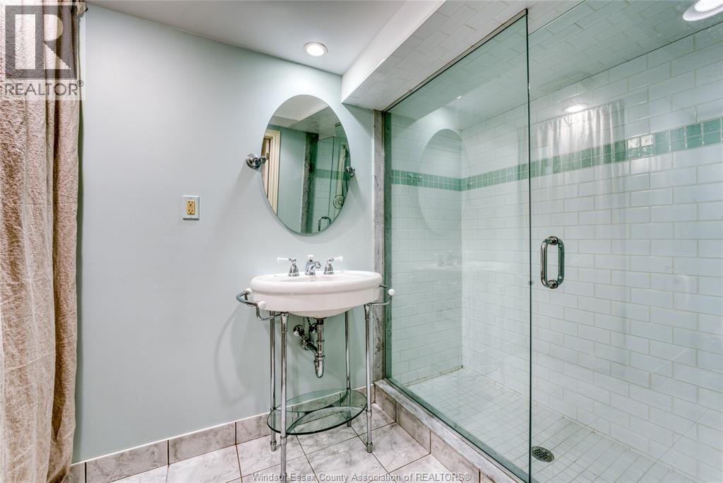 323 Majestic Drive, Lakeshore, Ontario  N8N 4K9 - Photo 41 - 26007510