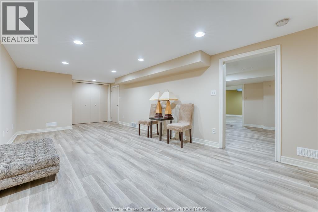 323 Majestic Drive, Lakeshore, Ontario  N8N 4K9 - Photo 44 - 26007510