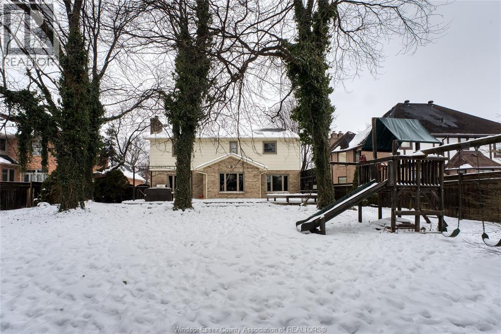 323 Majestic Drive, Lakeshore, Ontario  N8N 4K9 - Photo 46 - 26007510