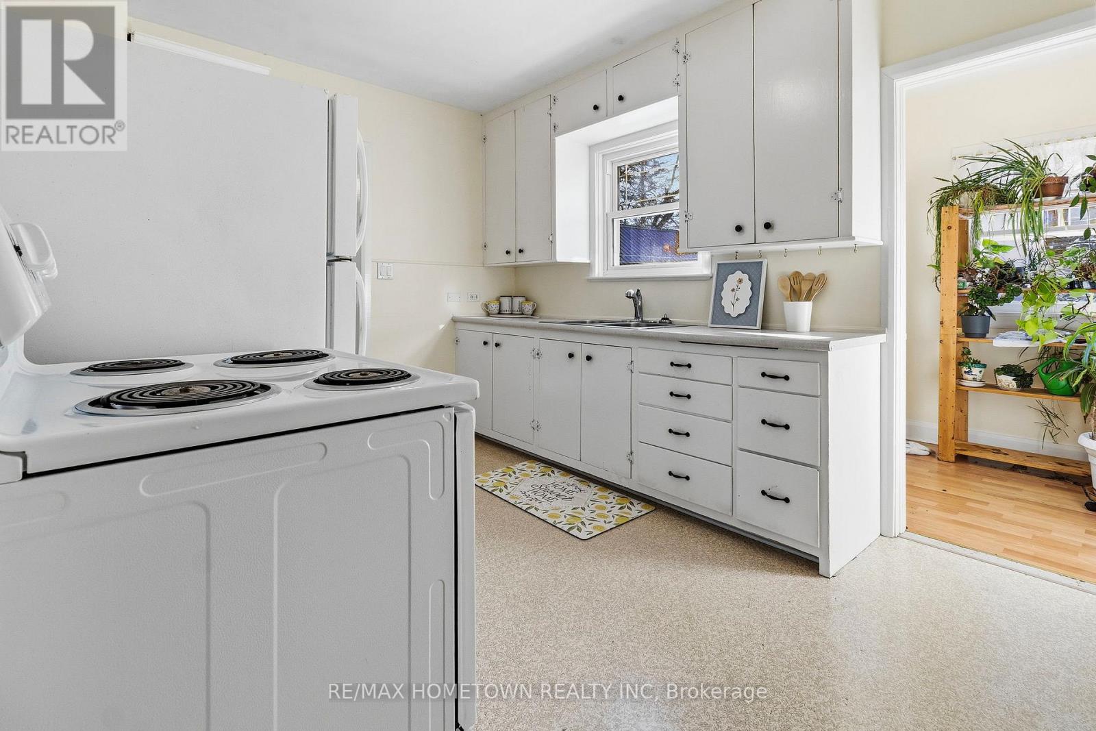 722 Dibble Street W, Prescott, Ontario  K0E 1T0 - Photo 15 - X12972584