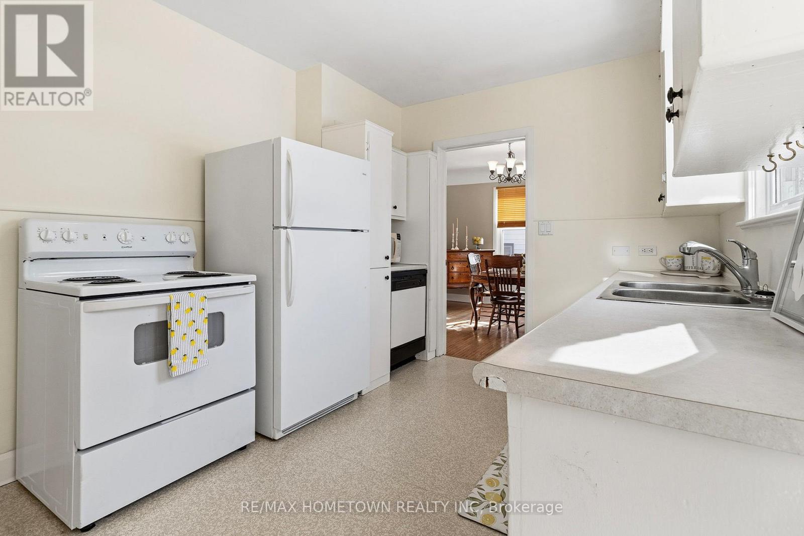 722 Dibble Street W, Prescott, Ontario  K0E 1T0 - Photo 16 - X12972584