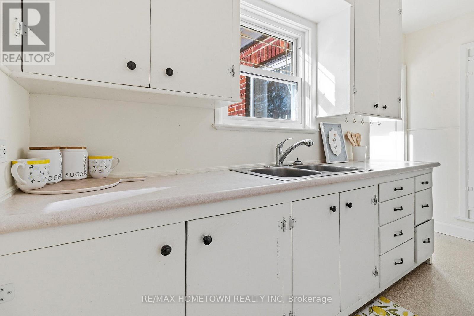 722 Dibble Street W, Prescott, Ontario  K0E 1T0 - Photo 18 - X12972584