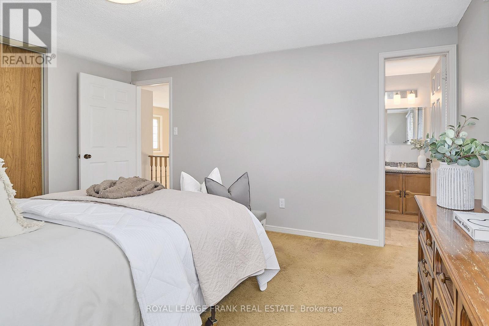 3 Hialeah Crescent, Whitby, Ontario  L1N 6P9 - Photo 29 - E12972458