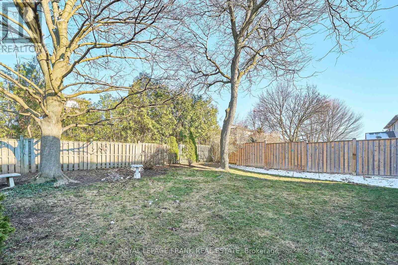 3 Hialeah Crescent, Whitby, Ontario  L1N 6P9 - Photo 37 - E12972458