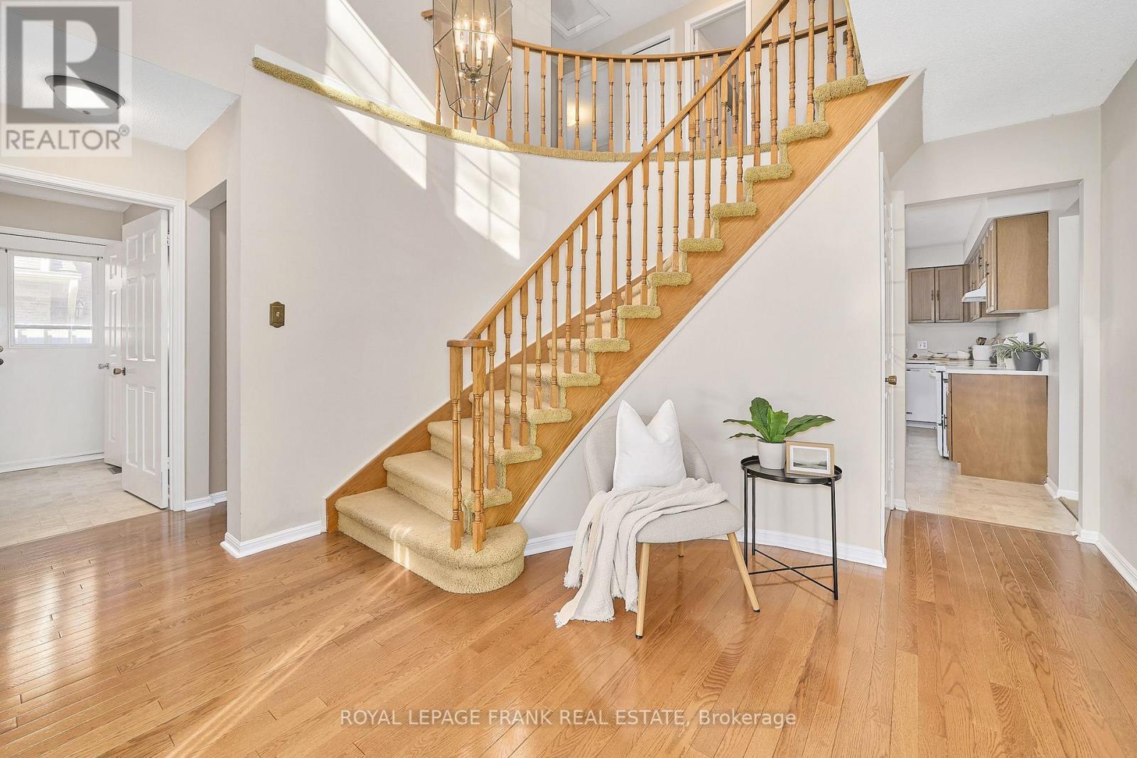 3 Hialeah Crescent, Whitby, Ontario  L1N 6P9 - Photo 7 - E12972458