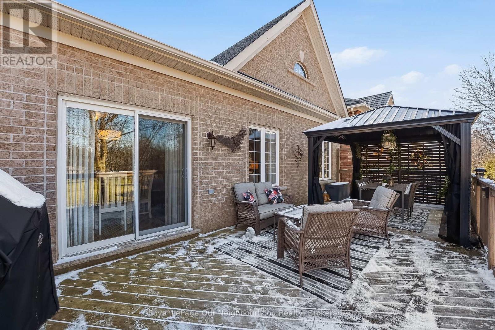 36 Florence Drive, Whitby, Ontario  L1R 0K2 - Photo 16 - E12972722