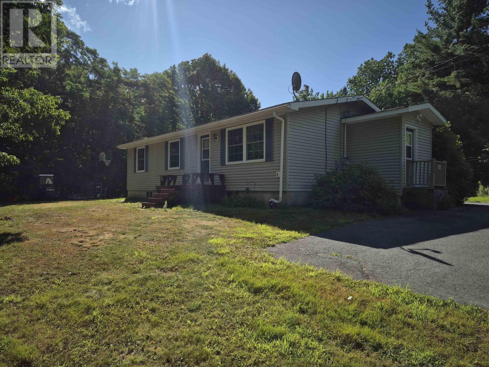 1815 Northwest Road, Blockhouse, Nova Scotia  B0J 1E0 - Photo 3 - 202603006