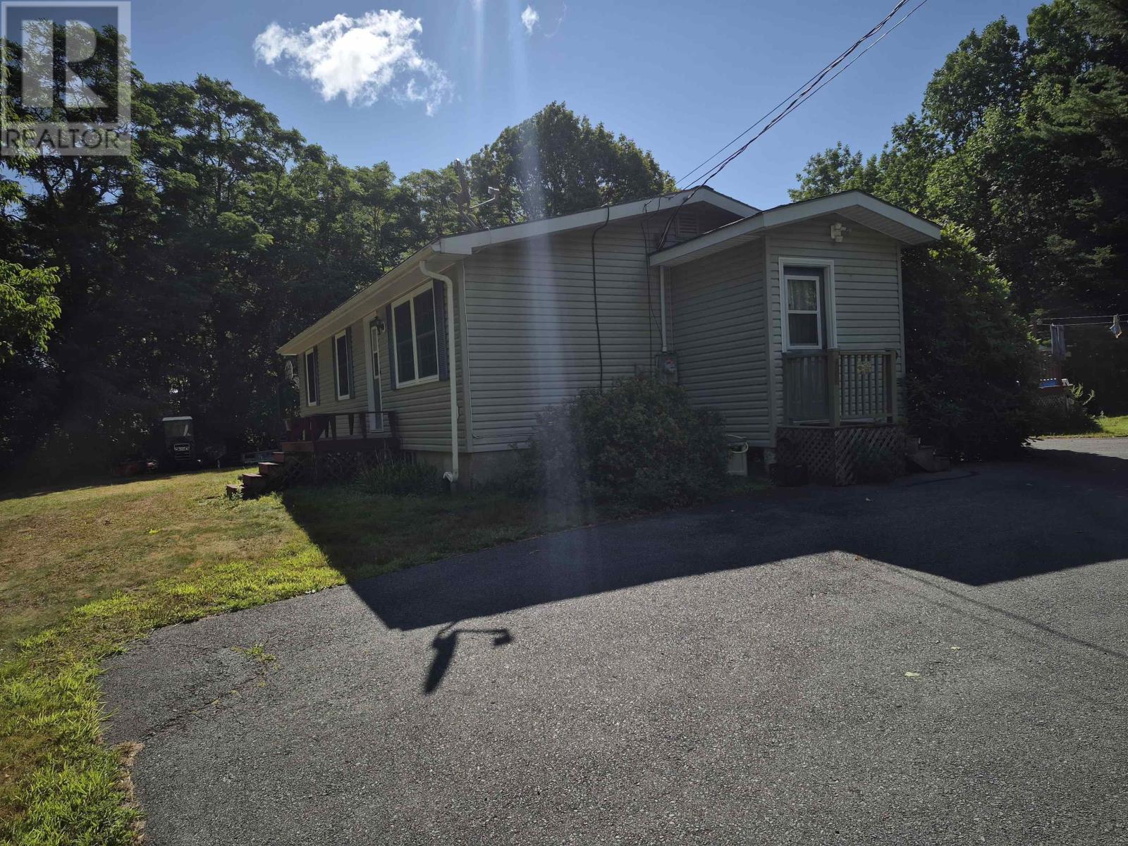 1815 Northwest Road, Blockhouse, Nova Scotia  B0J 1E0 - Photo 4 - 202603006