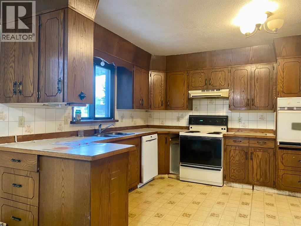 167 1 Street S, Edberg, Alberta  T0B 0J0 - Photo 4 - A2243189