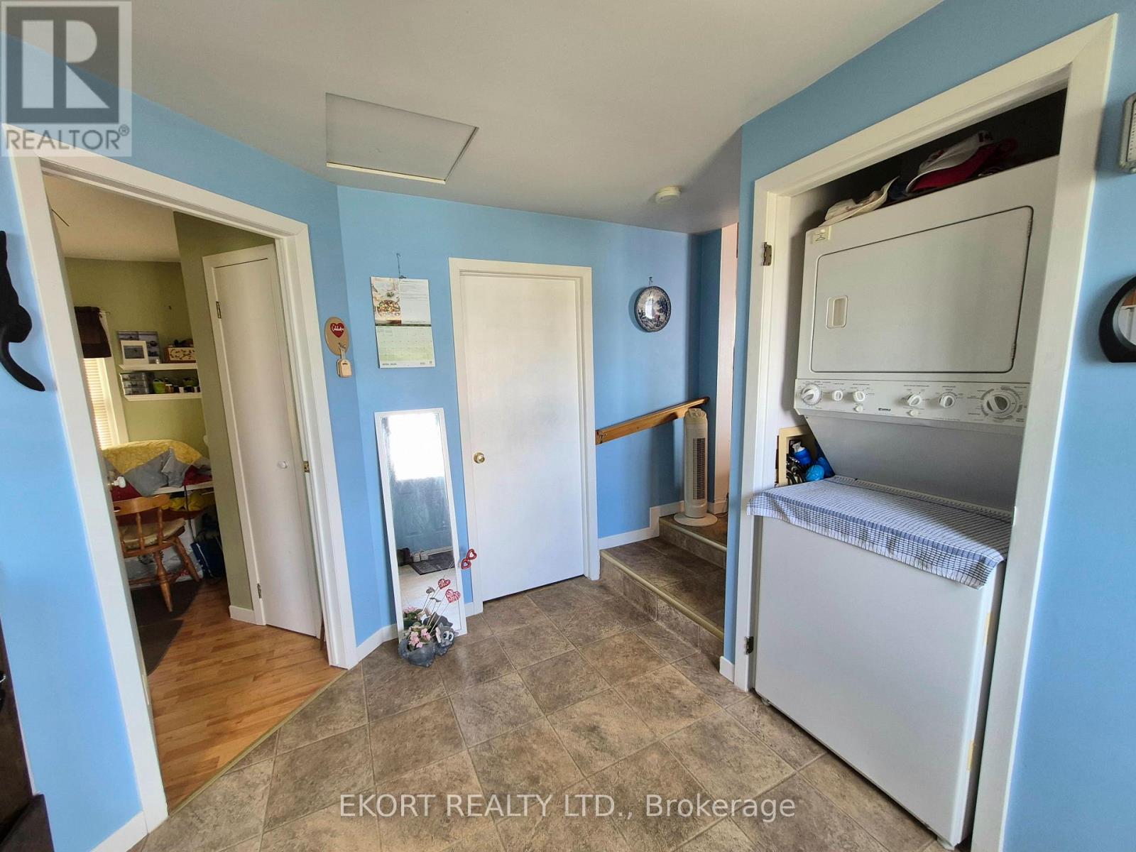 40 Demille Street, Prince Edward County, Ontario  K0K 1W0 - Photo 6 - X12972478