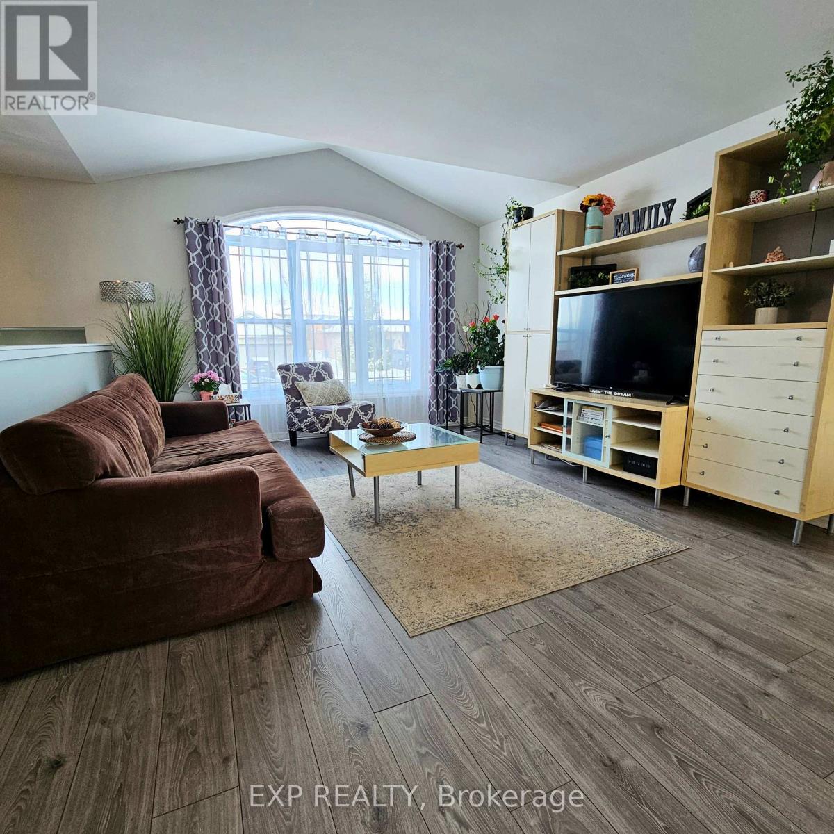 7 Rosewood Drive, Quinte West, Ontario  K0K 2C0 - Photo 6 - X12972600